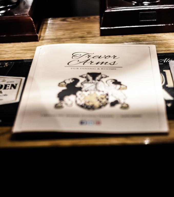 特雷弗阿姆斯酒店 雷克瑟姆 外观 照片